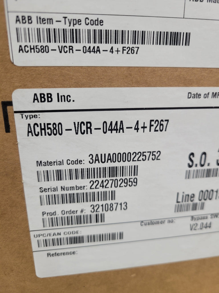 Abb Ach580-Vcr-044A-4 + F267 Adjustable Frequency Ac Drive
