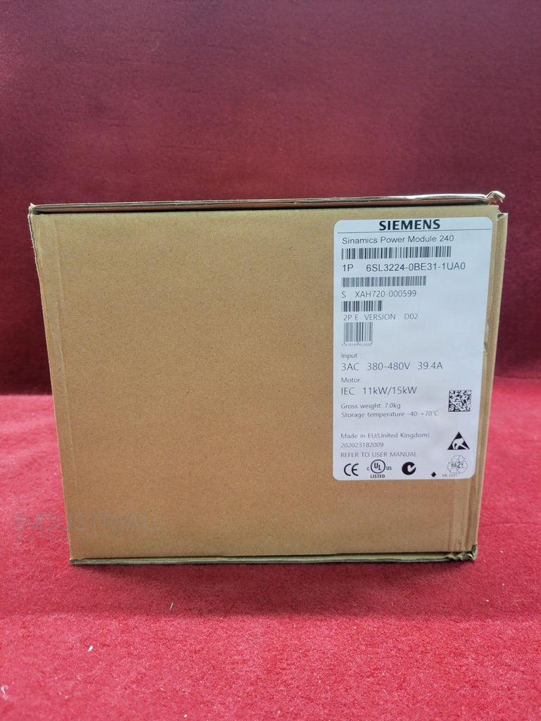 Siemens 6SL3224-0BE31-1UA0 Business & Industrial
