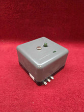 Load image into Gallery viewer, Honeywell RA890F1288