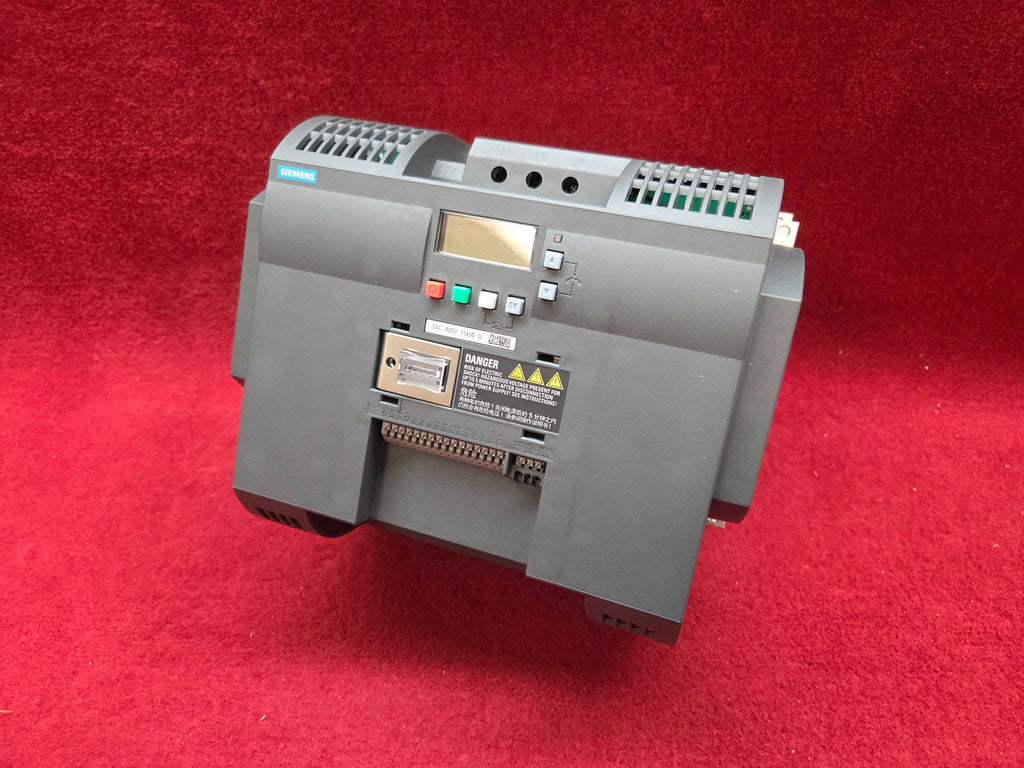 Siemens 6SL3210-5BE31-1UV0