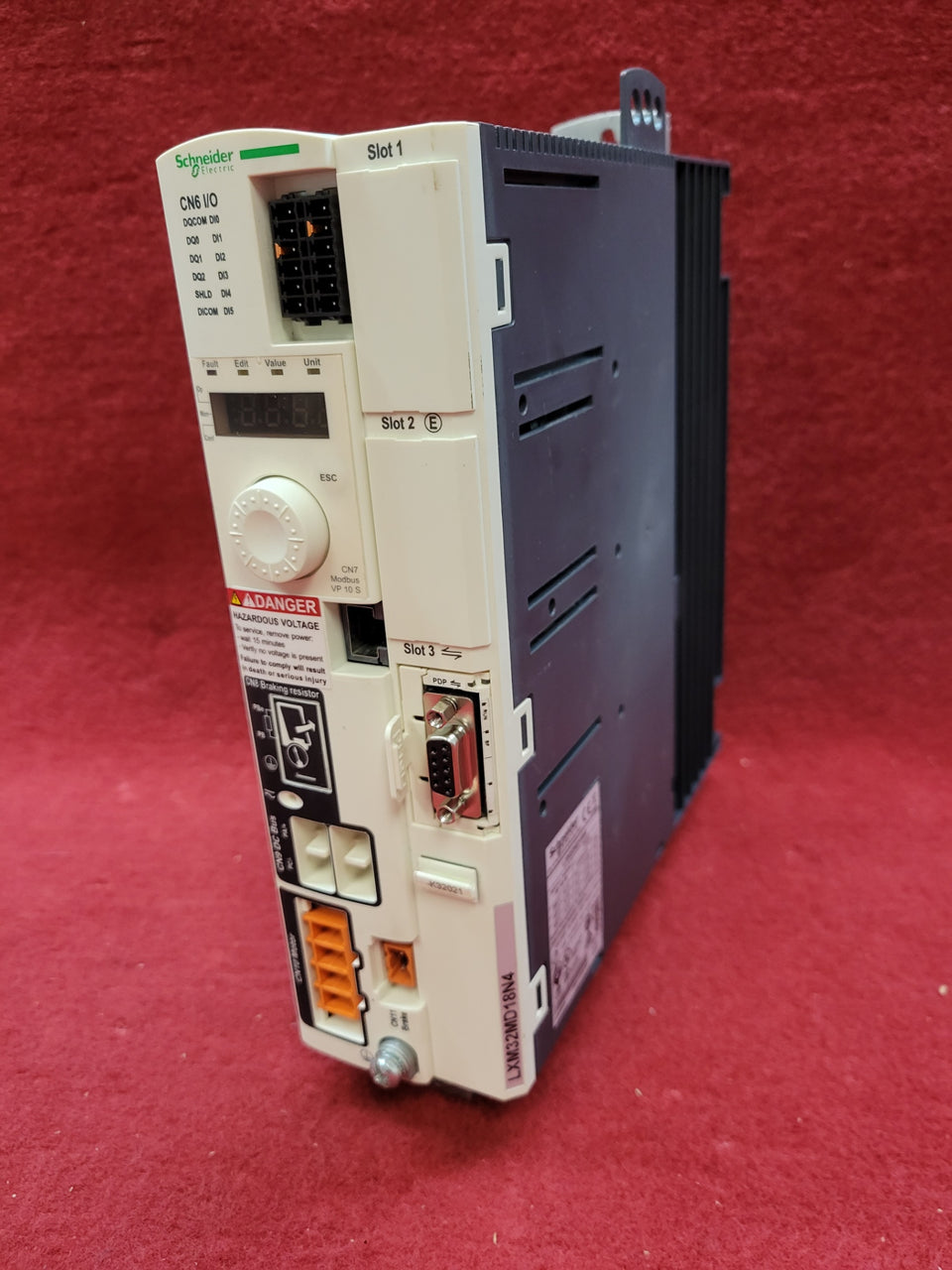 Schneider Electric LXM32MD18N4