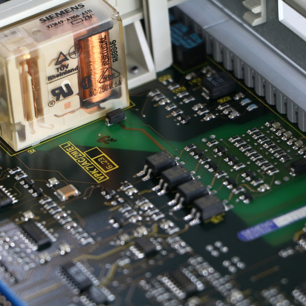 Siemens 6SN1118-0AA11-0AA1