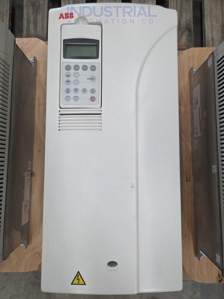 ABB ACS800-U1-0060-5 + D150 + P901 New Surplus