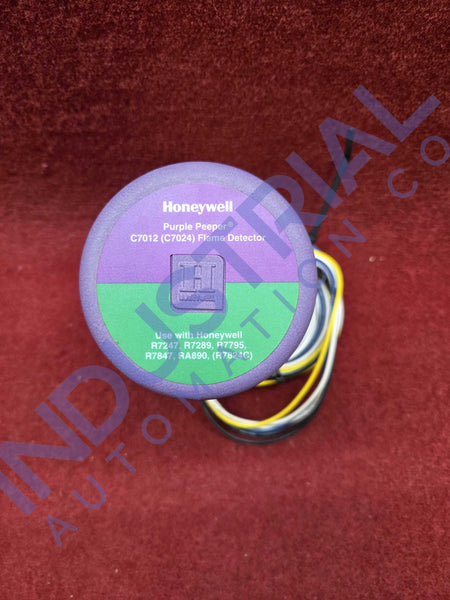 Honeywell C7012E1112 - New Surplus
