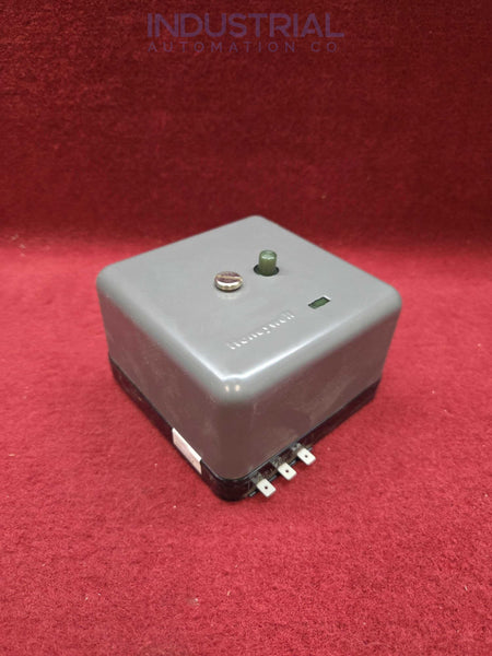 Honeywell RA890F1288 New Surplus
