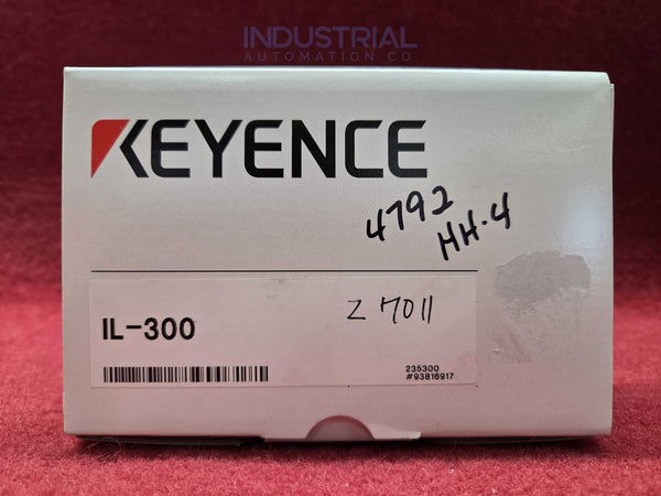 Keyence IL-300 New