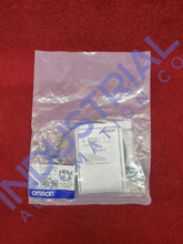 Load image into Gallery viewer, Omron E3Z-Ll81-M3J