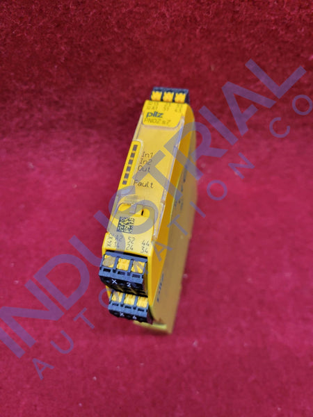 Pilz PNOZ S7 24VDC 4 N/O 1 N/C IAC Certified Refurbished