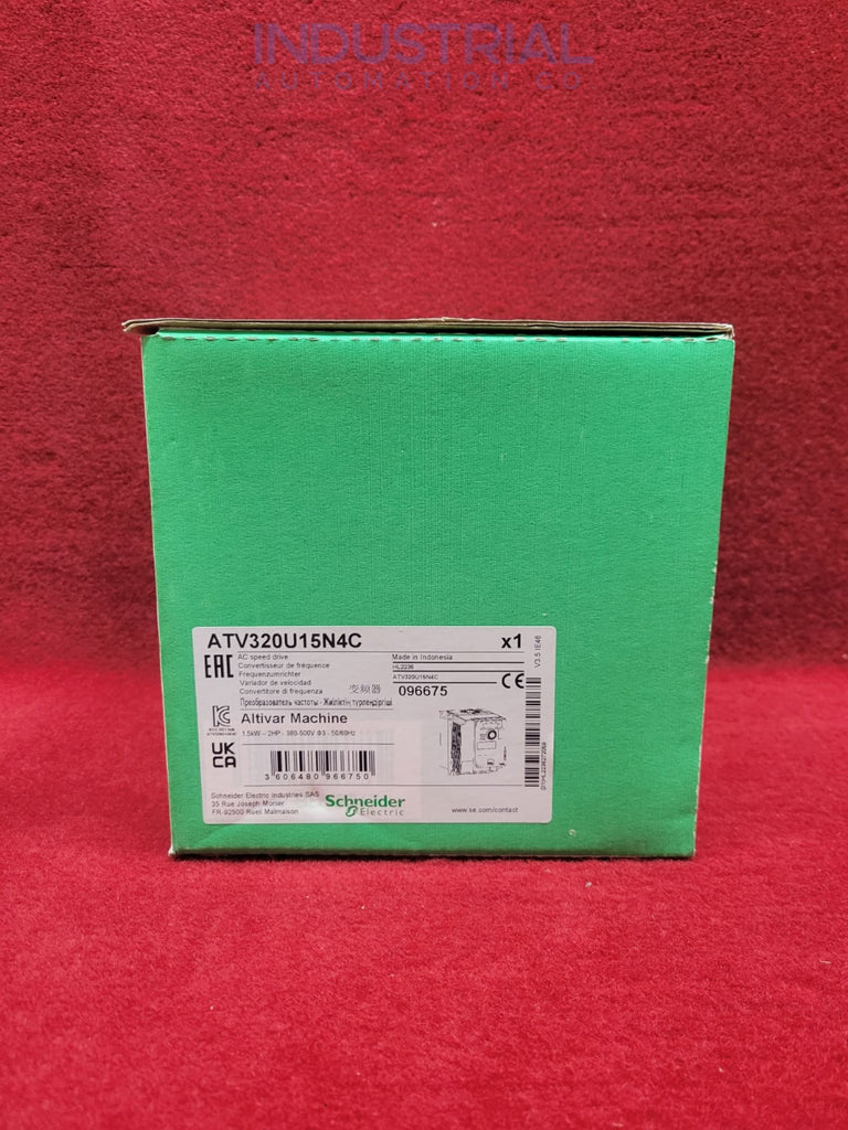 Schneider Electric Atv320U15N4C