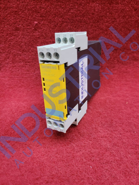 Siemens 3TK2821-1CB30 IAC Certified Refurbished