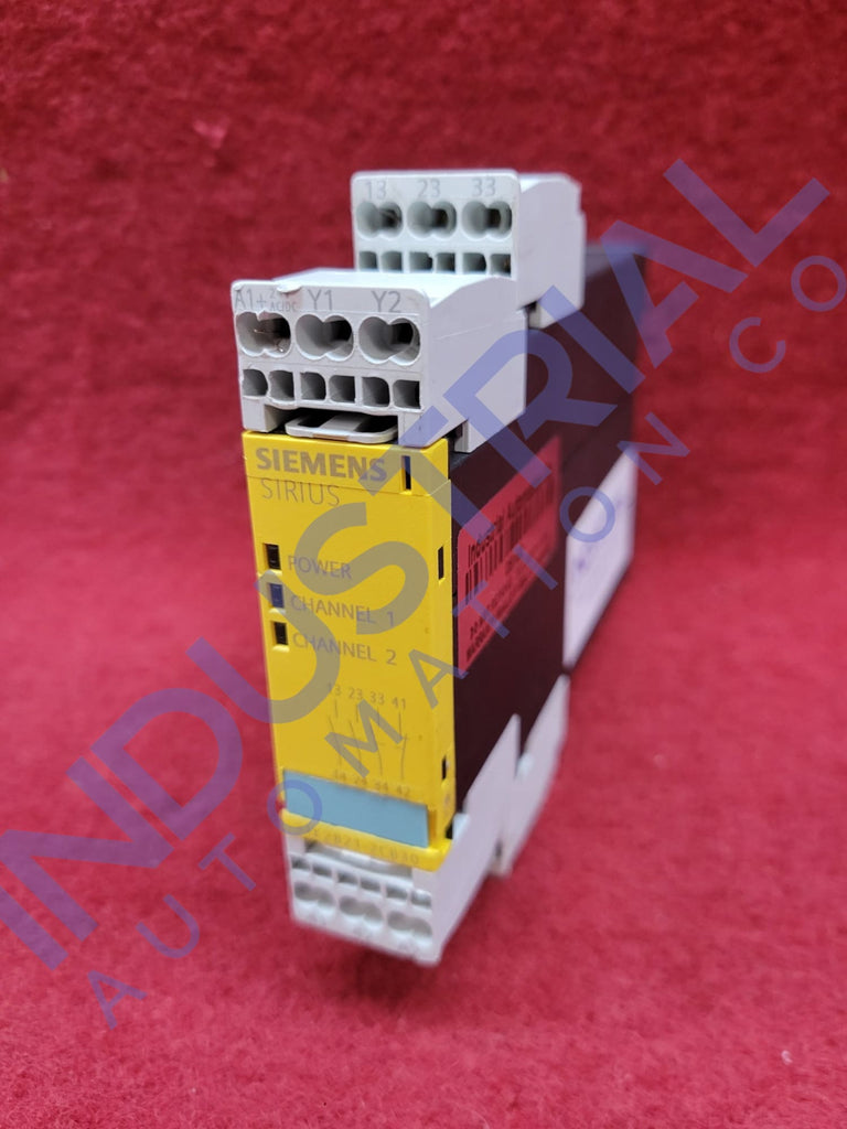 Siemens 3TK2821-2CB30 IAC Certified Refurbished