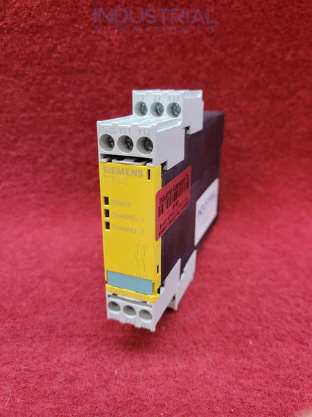 Siemens 3TK2822-1CB30 IAC Certified Refurbished