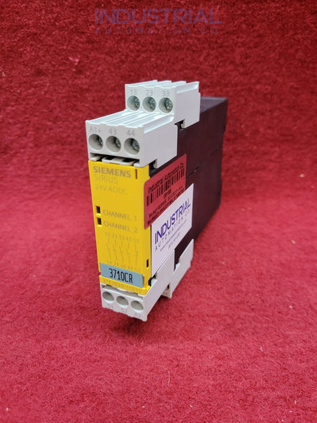 Siemens 3TK2830-1CB30 IAC Certified Refurbished