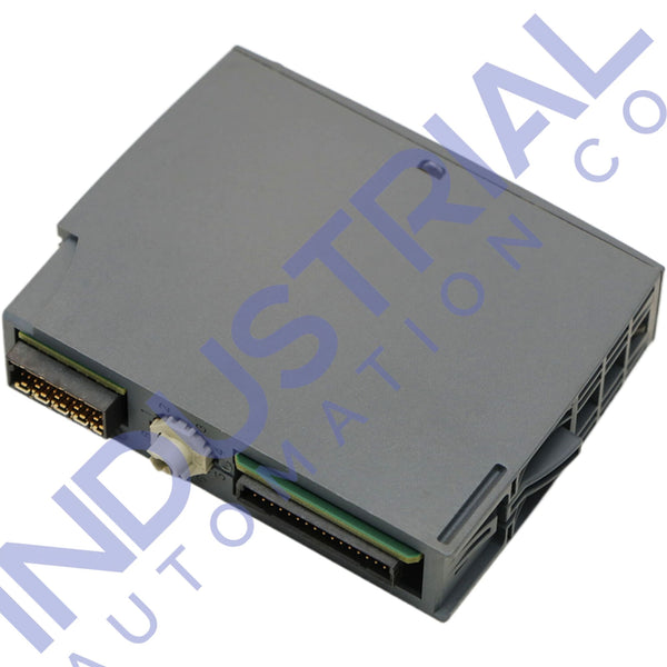 Siemens 6ES7135-6HD00-0BA1 New Factory Sealed Business & Industrial