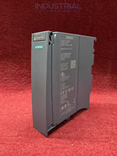 Load image into Gallery viewer, Siemens 6ES7155-5AA01-0AB0 New IAC Packaging Business &amp; Industrial