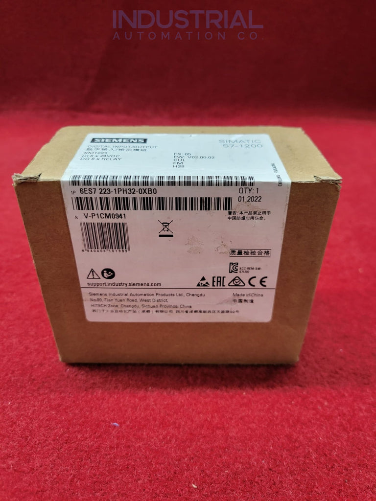 Siemens 6ES7223-1PH32-0XB0 New Business & Industrial