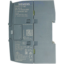 Load image into Gallery viewer, Siemens 6ES7231-4HD32-0XB0 New Business &amp; Industrial