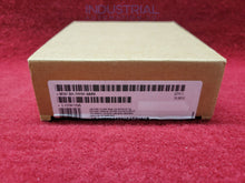 Load image into Gallery viewer, Siemens 6ES7331-7HF01-0AB0 New Business &amp; Industrial