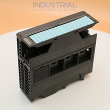 Load image into Gallery viewer, Siemens 6ES7331-7KB02-0AB0 New Business &amp; Industrial